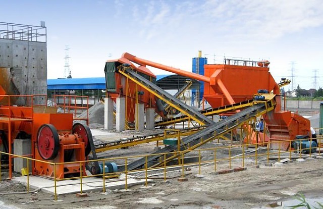 80t/h Jaw Crusher Used in Crushing Limestone in Bangladesh