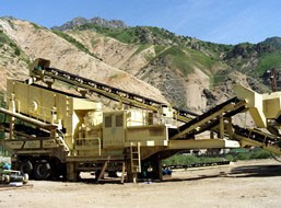 250T/H Iron Ore Mobile Crushing Line in Zambia